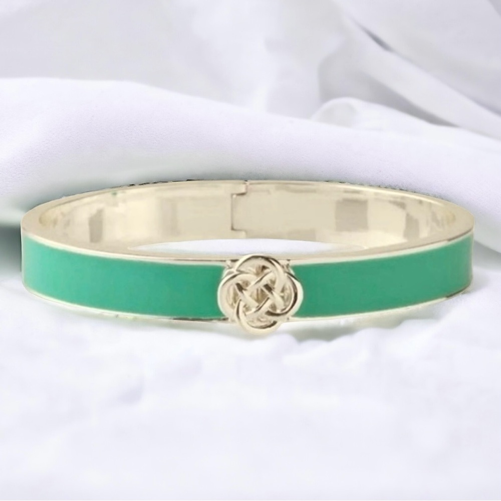 Stella & Dot Lindsey turquoise hinged bangle bracelet
